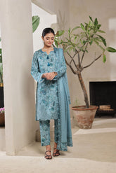 Dressline Arooba A Fusion Of Digital Elegance Stitched Digital Printed & Emb Lawn Collection With Voil Dupatta By Al Umer Textile