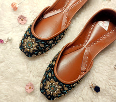 Zuruj Khussa Collection'2025-Zun-10