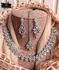 Made For Her-Majestic Zircon Necklace Set - KIA1224