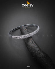 Inspires Bracelet - Zeesy Jewellery