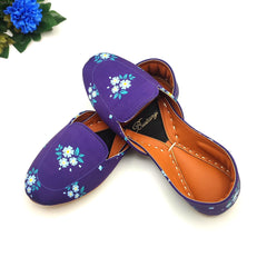 Moonstone Blossom - Bustangi