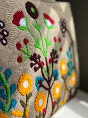 Fineur blushwood Beige embroidered jute tote bag Pakistan