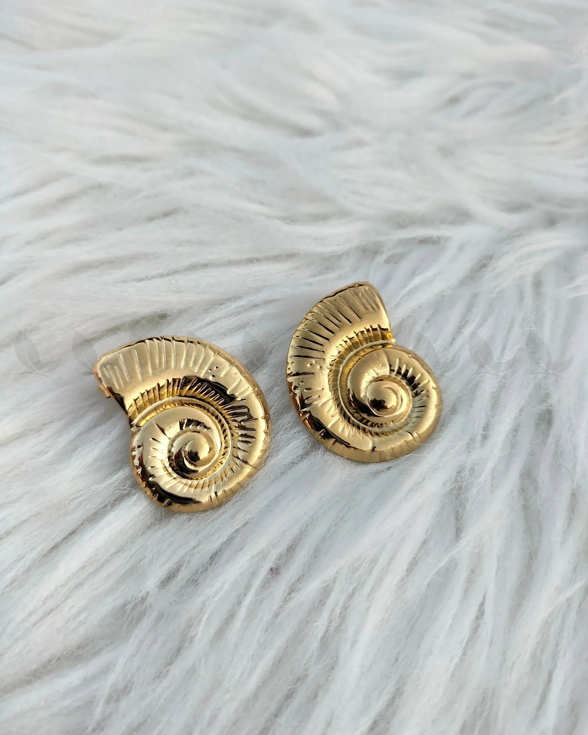 Dogwood Earrings - Zeesy.pk