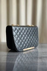 Fineur Shoulder Bag Quilted Charm - Black