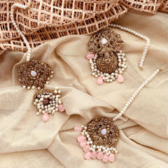 Made For Her-Blush bloom earrings & tikka - MFH