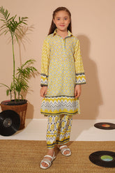 Explore the Swiss Lawn Digital Printed 2 Pc Suit online. A perfect blend of style and comfort, ideal for every occasion.