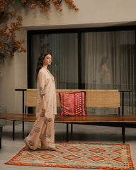 Everywear by Qariney Stitched 2 Piece Collection'2025-Beige Blossom