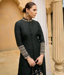 Mariam Malik Unstitched Luxury Formals Collection'2025-Luxury Formals - 2