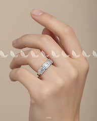 Aquata's Ring - Zeesy Jewellery