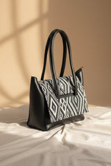 Fineur Two Style Shoulder Bag - Black