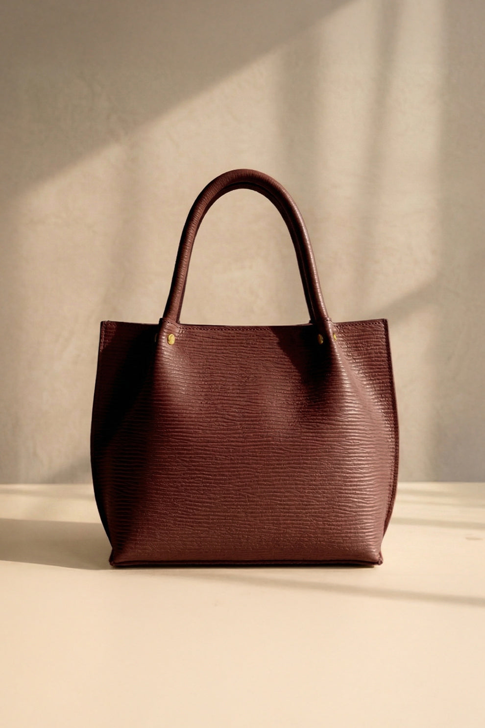 arcline Lowest price in pakistan, tote bags of pakistan under 1599