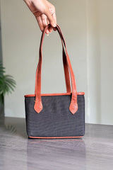 Fineur Mini Jute Shoulder Bag - Black