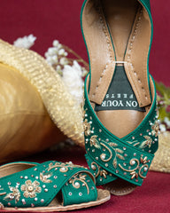 On Your Feets Casual Khussa-Elegant Green