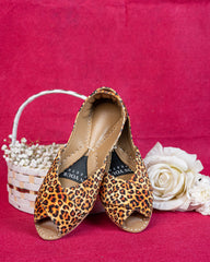 On Your Feets Casual Khussa-Empire