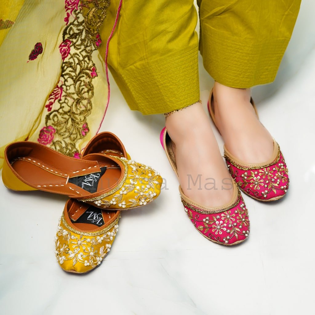 Butterfly Pink Khussa - Embroidered Traditional Footwear - Khussa Master