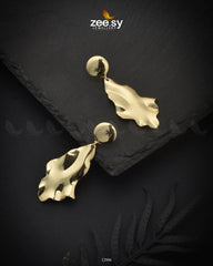 Clematis Earrings Golden - Zeesy Jewellery