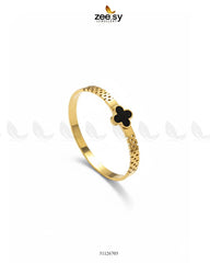 Clover Leaf Motif Bracelet - Zeesy Jewellery