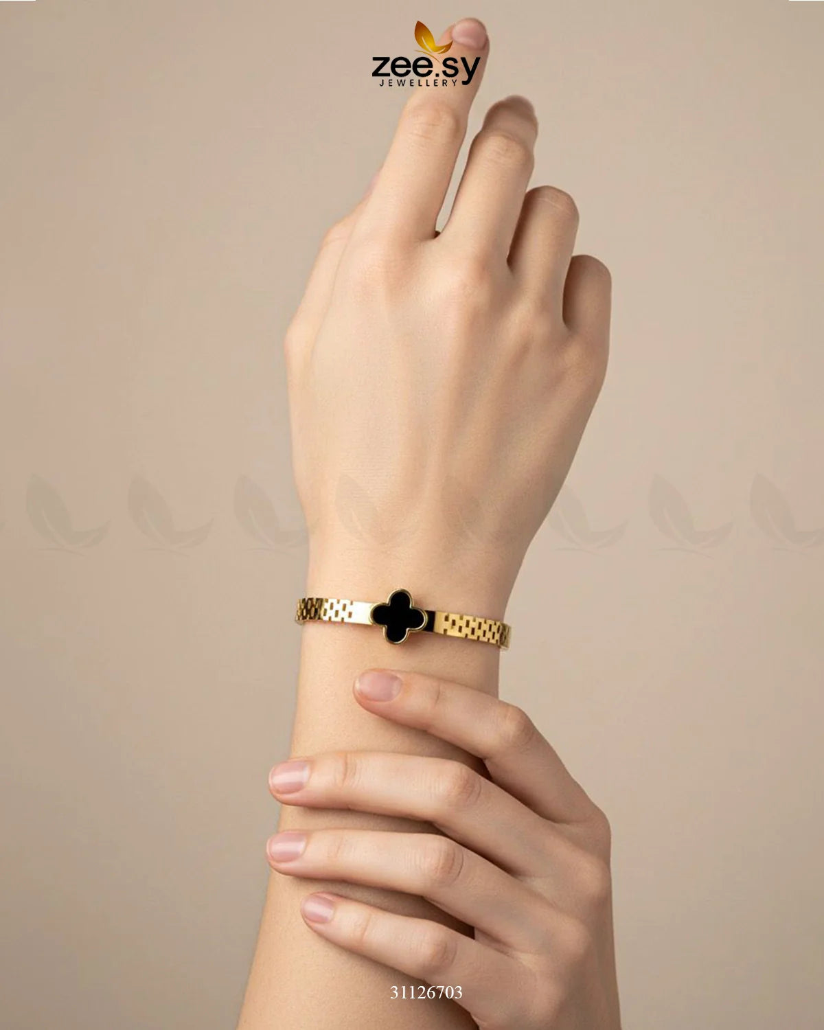 Clover Leaf Motif Bracelet - Zeesy Jewellery