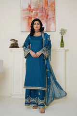 Threads & Weaves Elegant Teal Blue Embroidered Lawn 3-Piece Suit