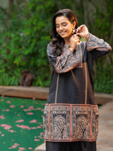 Tng By Md Stitched Baag Collection-Noor e Shab | 2 Piece | Printed | Black