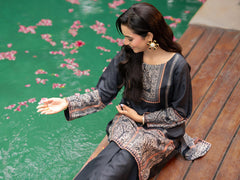 Tng By Md Stitched Baag Collection-Noor e Shab | 2 Piece | Printed | Black