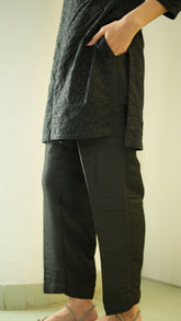 Deck Up Plain Raw Silk Trousers - Black