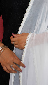 Deck Up Pearl Dupatta