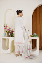 Threads & Weaves White Embroidered 3-Piece Ready-to-Wear Lawn Suit with Floral Dupatta