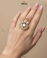 Daisy Floral Mother Pearl Ring - Zeesy Jewellery