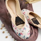 On Your Feets Eternal Bloom