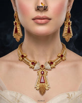 Zeesy-Gilded Gemstone Hasli Necklace Set