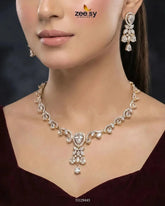 Golden Radiant Drop Necklace Set