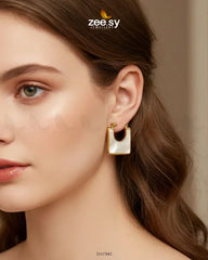 Gyre Earrings - Zeesy Jewellery