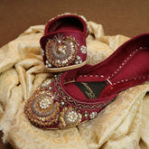 Bustangi Maroon Dabka Women Khussa E001