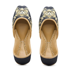 Ujaala Veda - Black Jutti