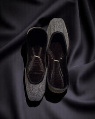 Ujaala Isha - Gray Jutti