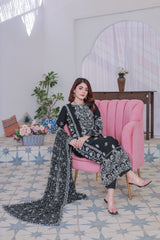 Umer Aayan 03-Piece Mahpara Embroidered Black Chiffon Suit