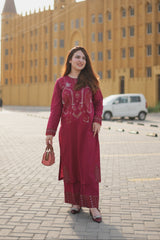 Mehr'e Eid By Qariney Stitched 2 Piece Lawn Collection'2025-Mystic Maroon