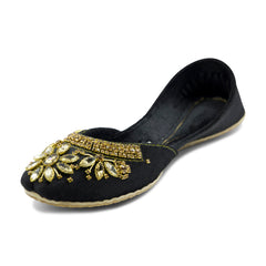 Ujaala Maharani - Black Jutti