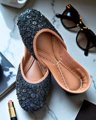 Ujaala Jhalak - Black Jutti