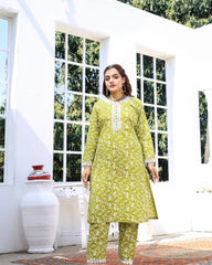 Minahil Unstitched 2 Piece Collection'2025-MC-L-0206