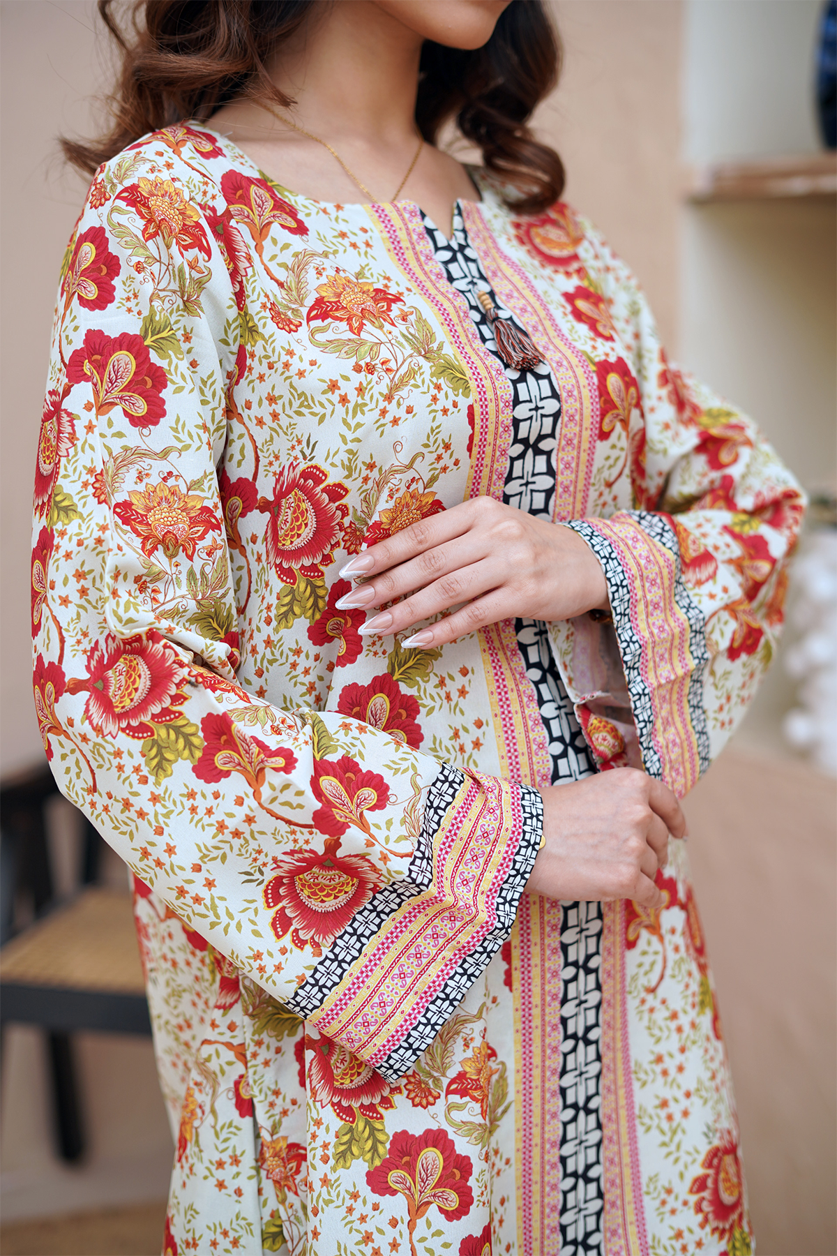 Shomi nairah