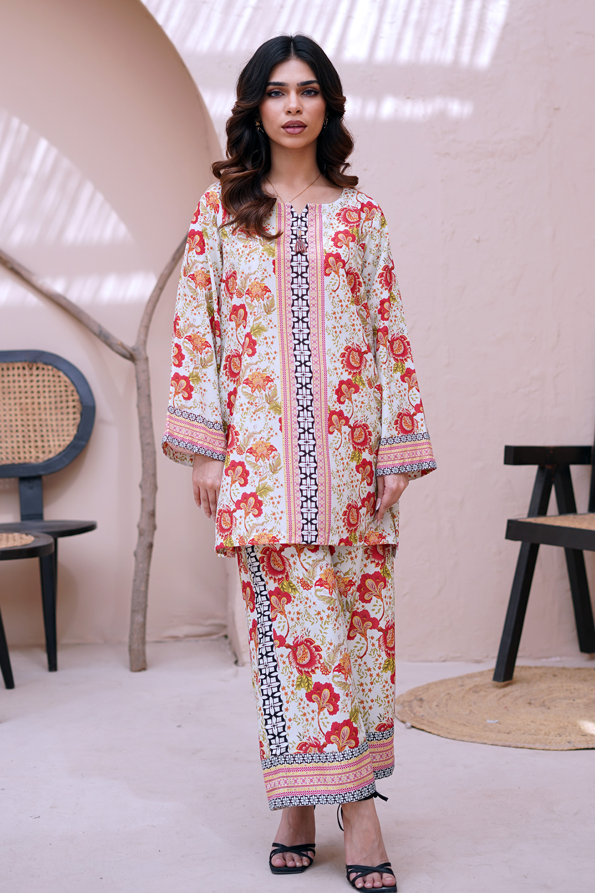 Shomi nairah