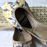 On Your Feets Casual Khussa-Motivana