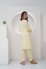 Mahroo Stitched 3 Piece Emb Lawn Kids Collection'2025-R-T-SFC-006