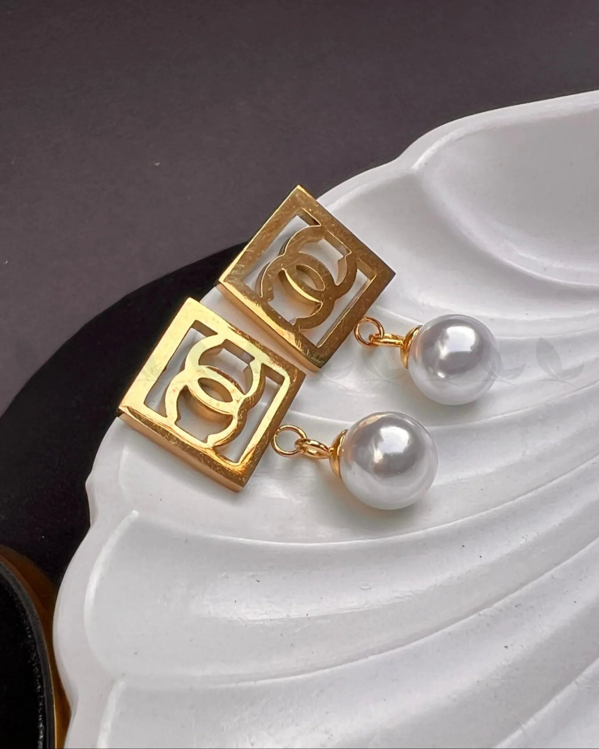 Sequoia Earrings - Zeesy.pk