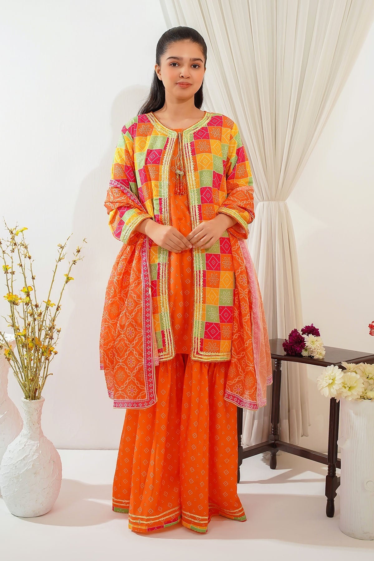 Discover the Swiss Lawn Digital Printed 3 Pc Suit ? a chic and elegant formal dress for girls