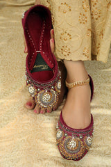 Bustangi Maroon Dabka Women Khussa E001