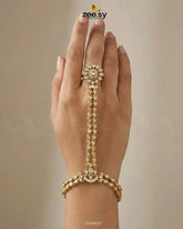 Zarmina Floral Kundan Anja Bracelet