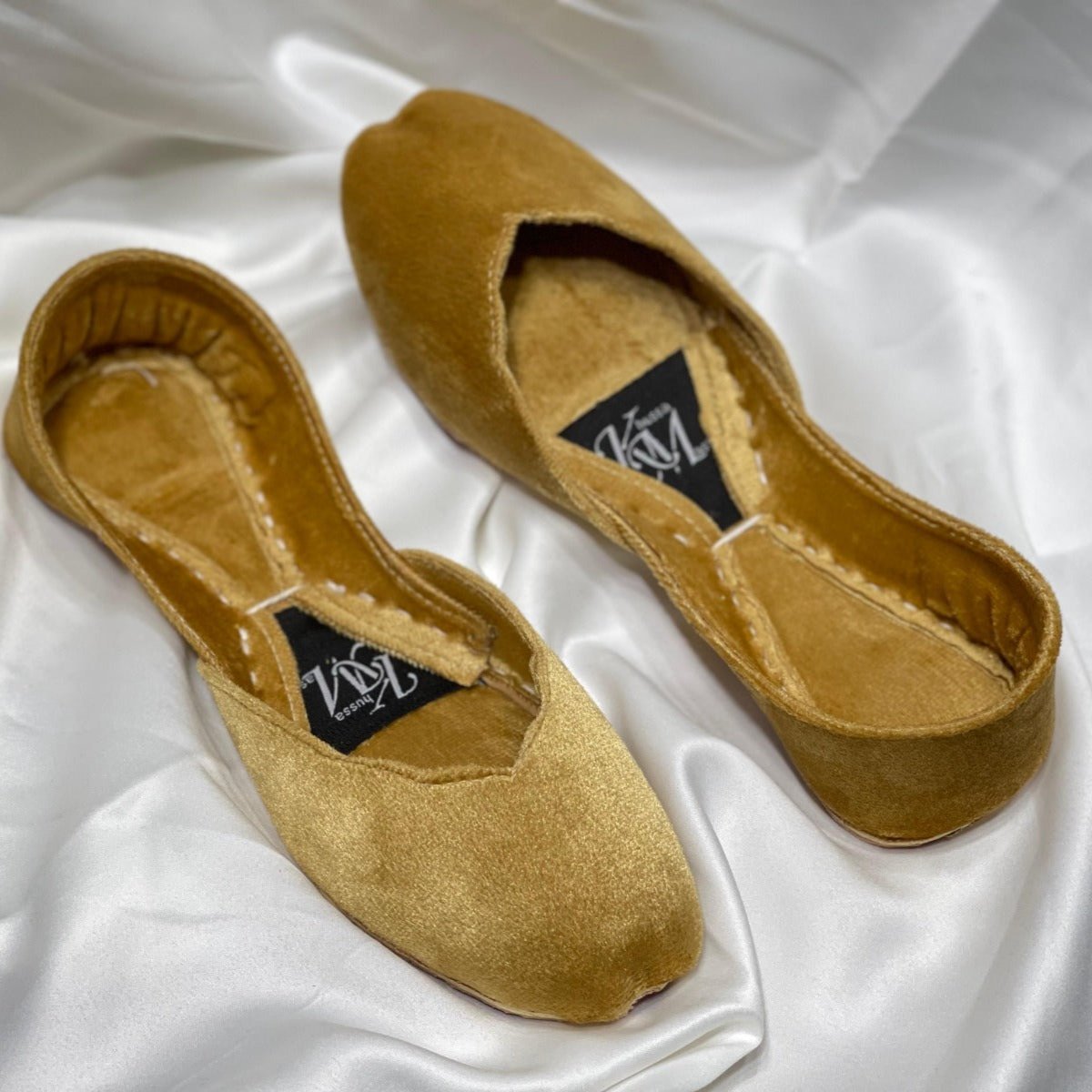 Comfy - Khussa Master